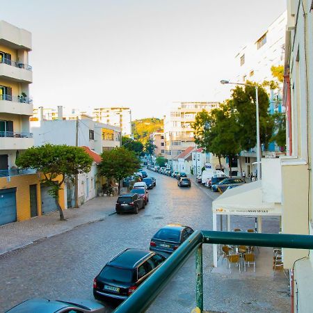 Sonia'S Costa Da Caparica Apartment Costa da Caparica Exterior photo